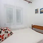 Apartment By The Sea Klenovica, Novi Vinodolski - 5516