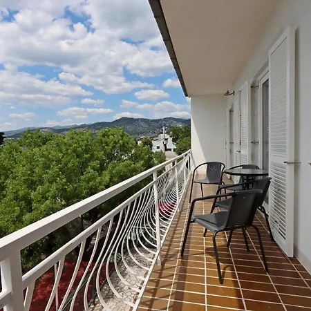 Apartment By The Sea Klenovica, Novi Vinodolski - 5516 Klenovica